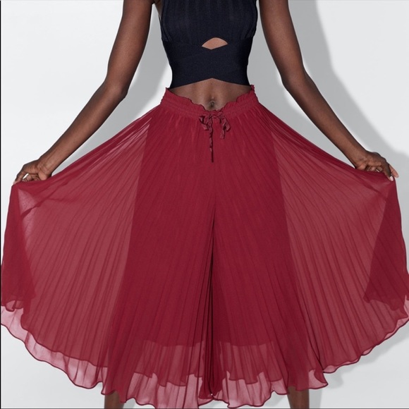 Zara pleated wide  pants bloggers favorite - Picture 2 of 9
